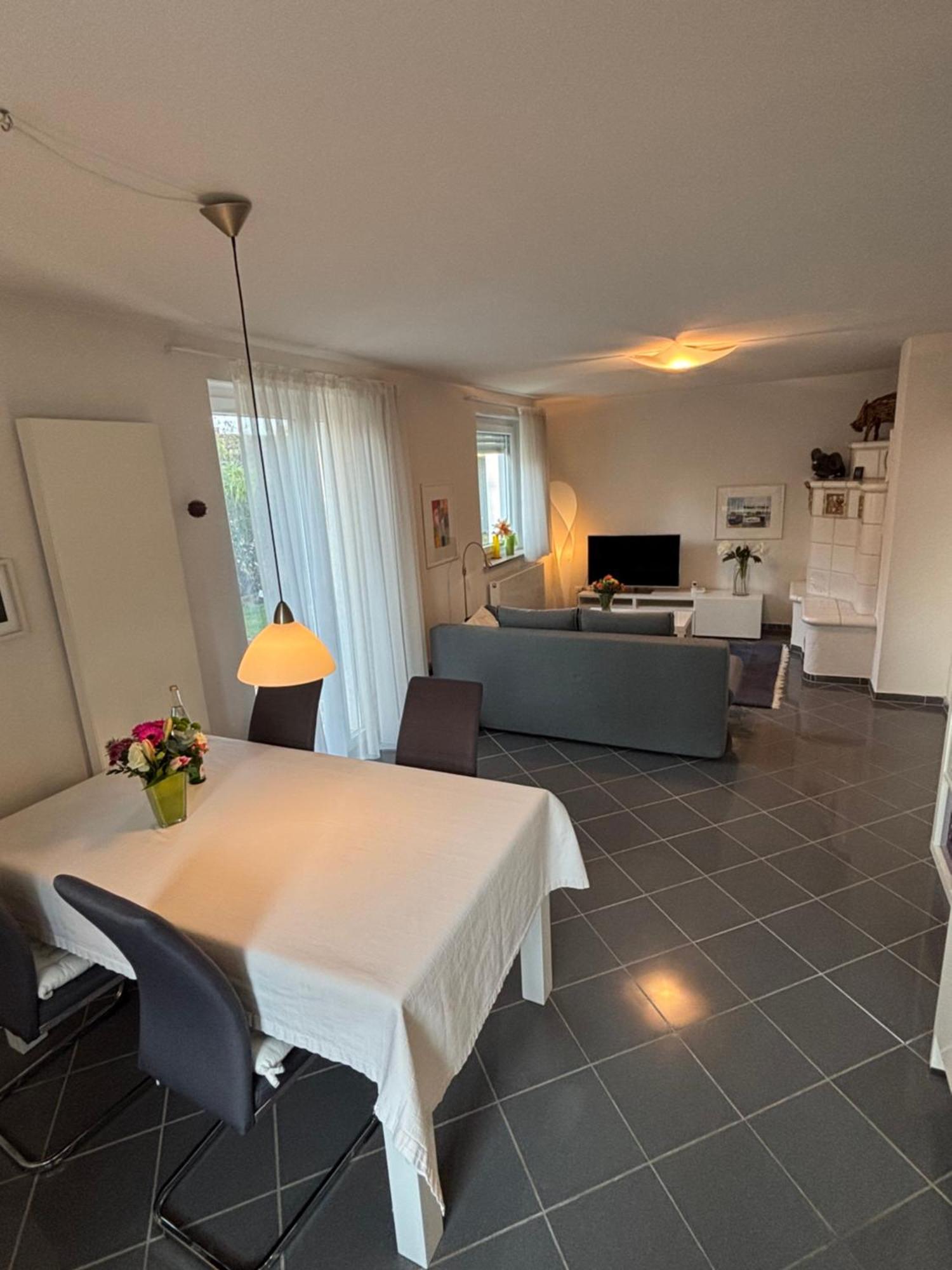 Charmante Ferienwohnung Fuer 2-3 Gaeste Wuerzburg Höchberg Exteriér fotografie